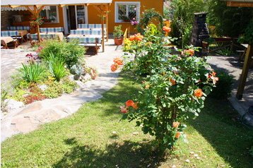 Ungaria Privát Hévíz, Exteriorul